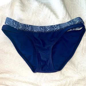 Hula honey bikini bottom, size XS
